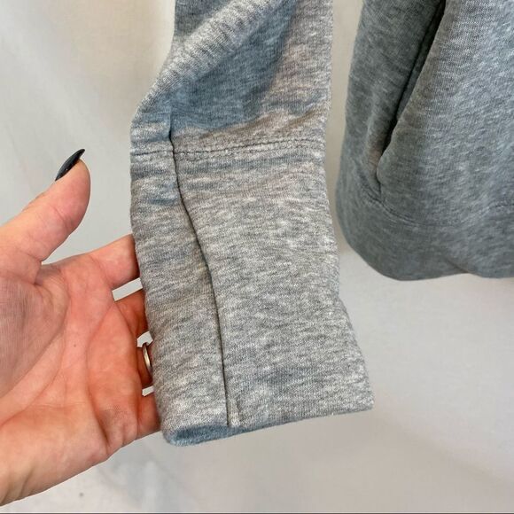 Ladies Grey Puma Cowl Neck Big‎ Cat Logo Sweatshirt Size Medium - Picture 10 of 12